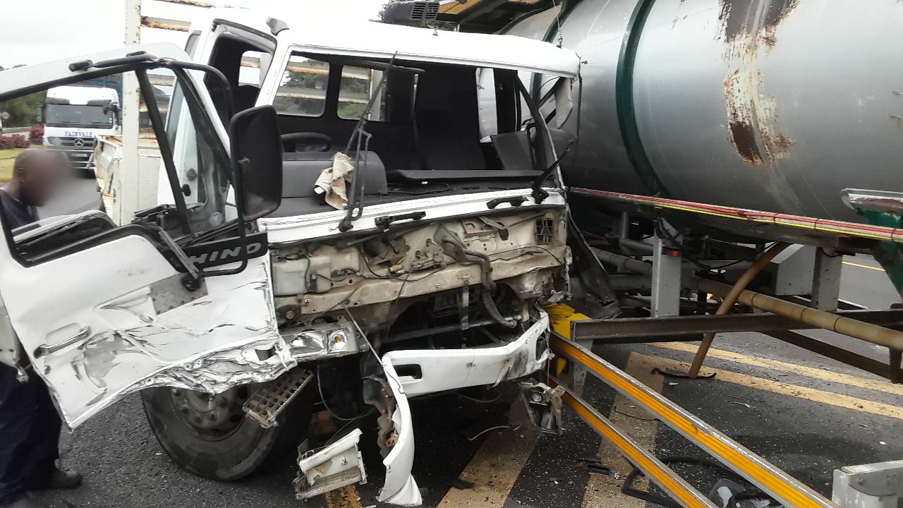 Two injured KZN South Coast crash