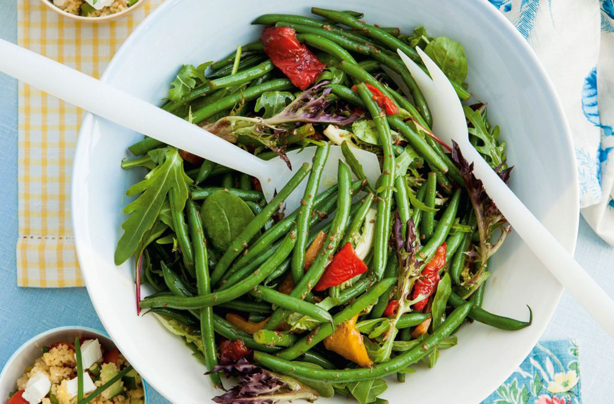 Bean and pepper salad recipe