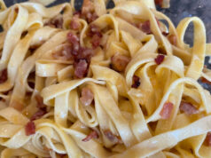Creamy fettuccine carbonara
