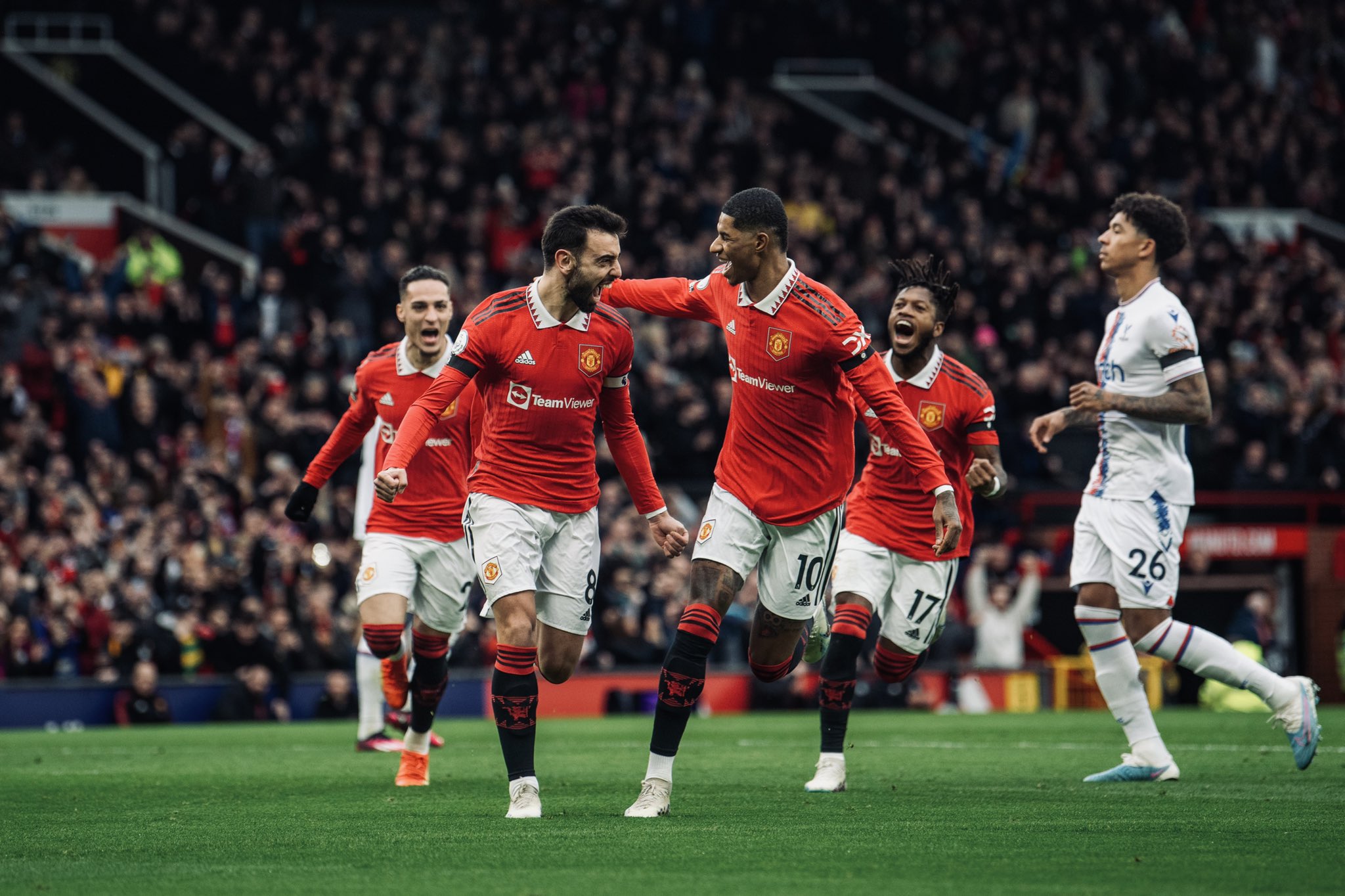 Manchester United 2 - 1 Crystal Palace