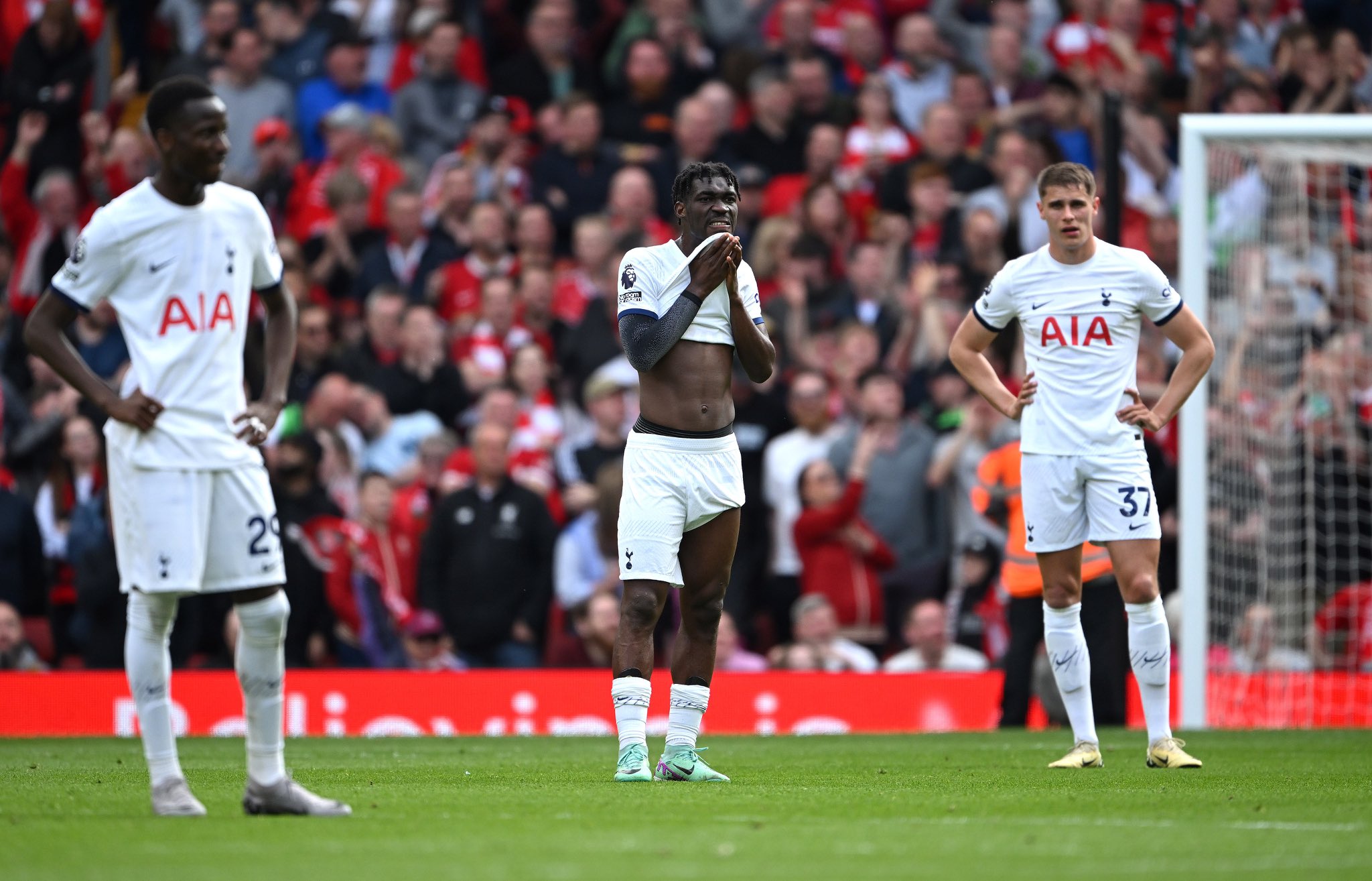 Liverpool 4-2 Tottenham Hotspur