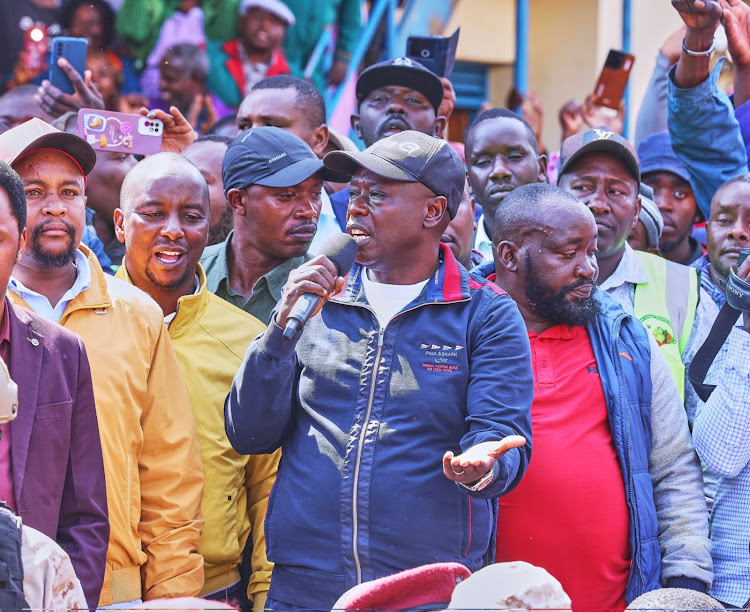 Deputy President Gachagua interacts with traders at Nairobi markets